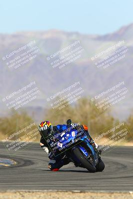 media/Mar-20-2025-Racers Edge (Thu) [[0731d8e3a1]]/2-B Group/Session 2 (Turn 7)/
